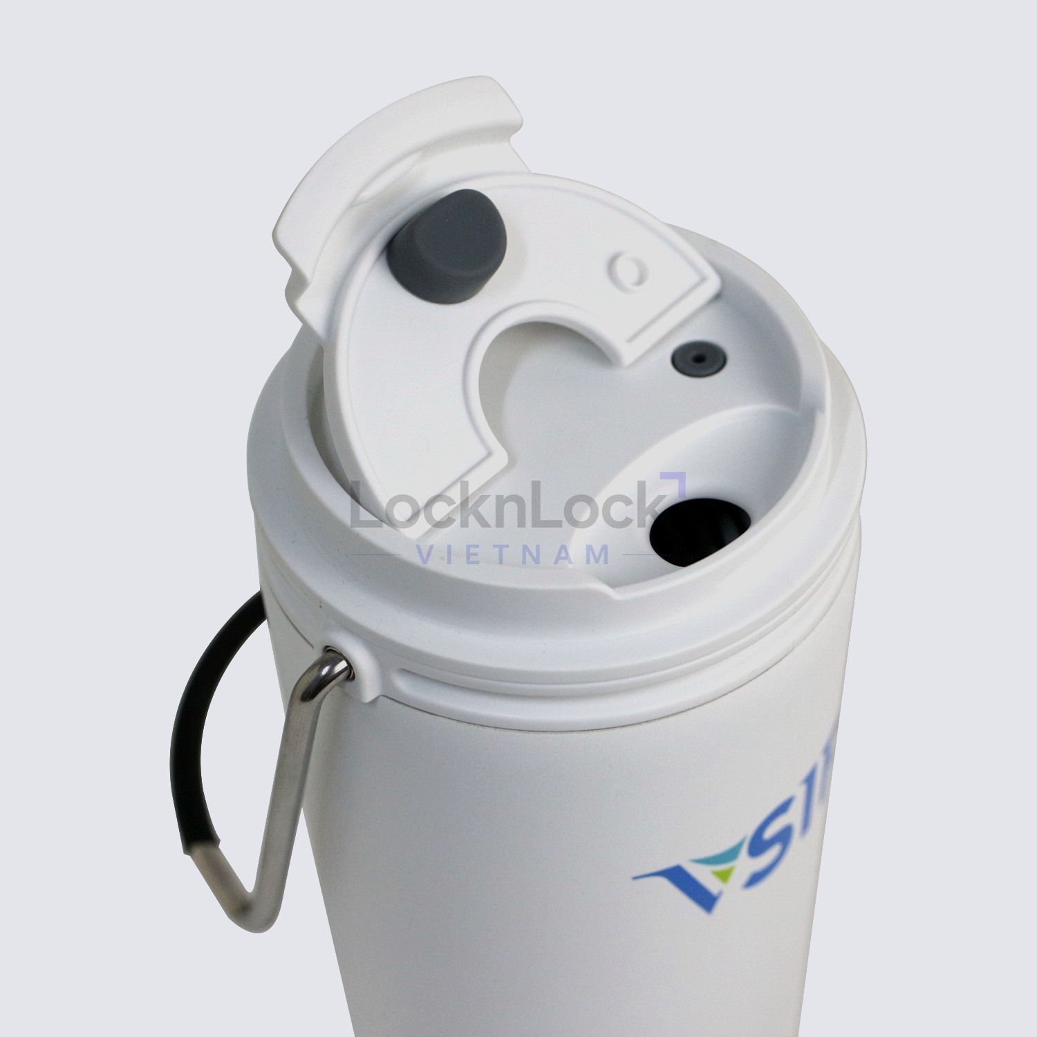 Nắp và gioăng giúp cốc nước giữ nhiệt giúp tăng độ kín, hạn chế rò rỉ và hỗ trợ sử dụng thuận tiện hơn