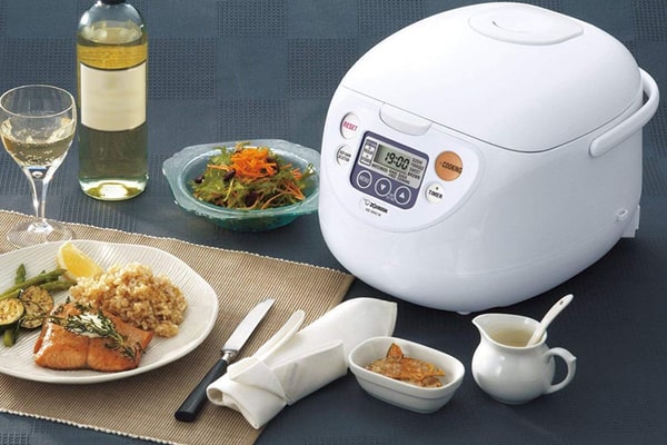 Bật mí một số mẹo nấu cháo bằng nồi cơm điện ngon chuẩn vị và không bị trào