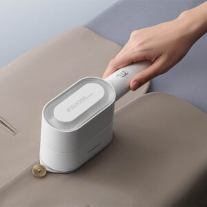 Bàn Ủi Hơi Nước Locknlock Rotating Steam Iron 220240V, 5060Hz, 10001200W, 80ml Màu Trắng - ENI282WHT